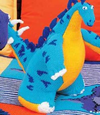 0098 Knitting Stegosaurus