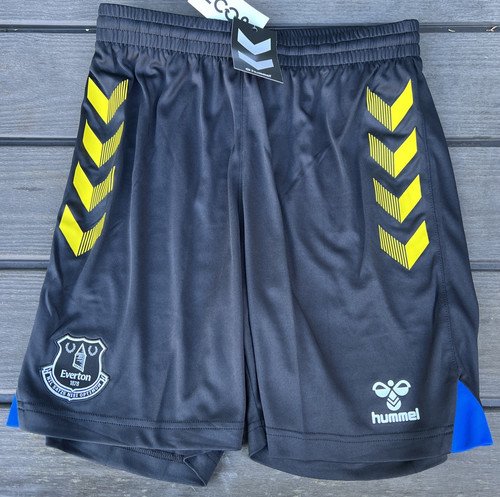 Everton home goalkeeper - gk,