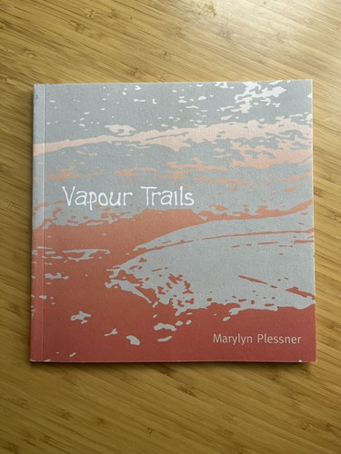 Vapour trails marylyn - by,