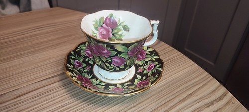 Royal albert bone china boquet - bone,