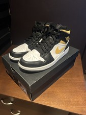 Jordan 1 Mid Pollen -