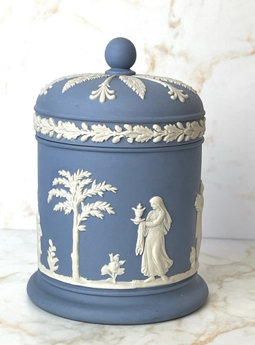 Wedgwood vintage blue - wedgwood,
