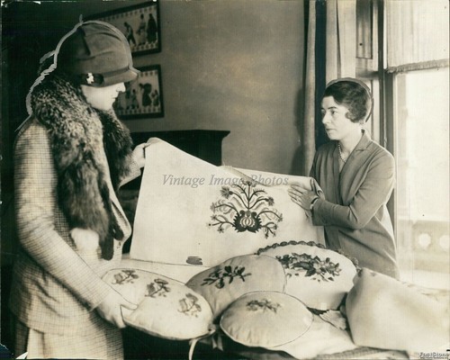 1927 mrs percival dodge with - mrs,