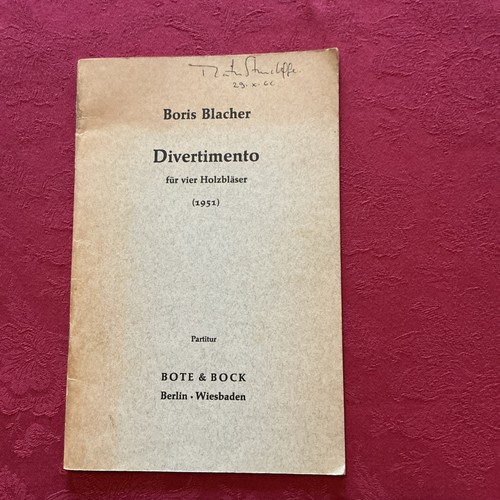 Sheet music score - music, score: