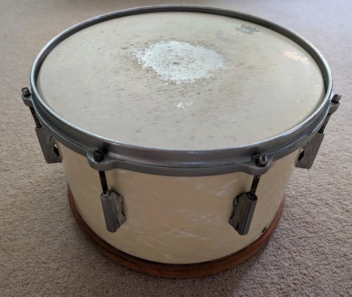 Vintage carlton concert - vintage, 14"