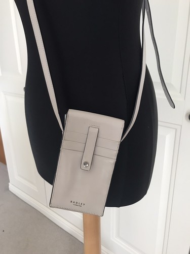 Radley leather crossbody - radley,