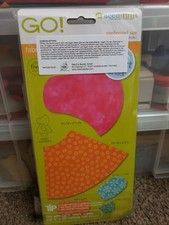 Accuquilt Go! 55061 Sunbonnet Sue Fabric Cutting Die.