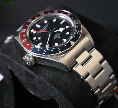 Tudor black bay - black,