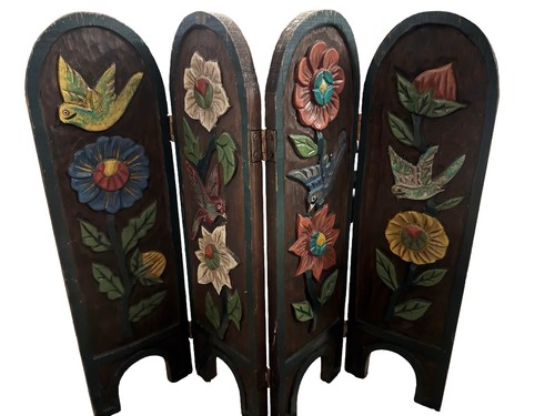 Vtg carved wooden floral - wooden,
