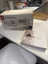 LEGO ARCHITECTURE