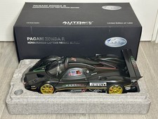 1:18 Scale Autoart Pagani