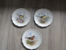 X BIRDS ROYAL ALBERT COLLECTABLE PLATES 8"