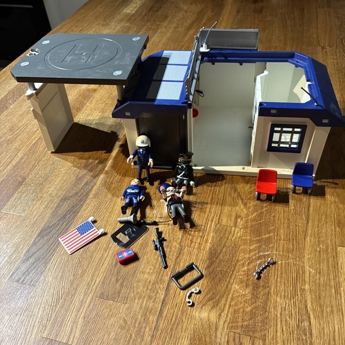 Playmobil police station - playmobil,