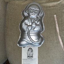 Vintage Wilton Little Heroes