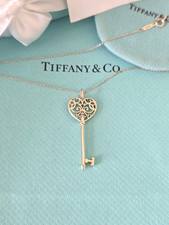Tiffany & Co. RARE Sterling Silver Enchant Heart Key Pendant chain Necklace