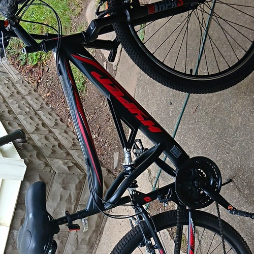 Hyper 26in mountain bike - 26in,