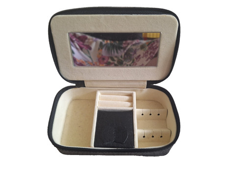 Travel jewellery case - travel,