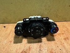 08-17 FORD FIESTA MK7 A/C