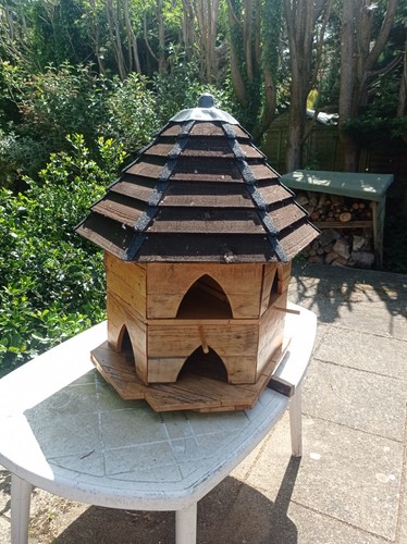 Dovecote birdhouse for 8 - dovecote, -birdhouse