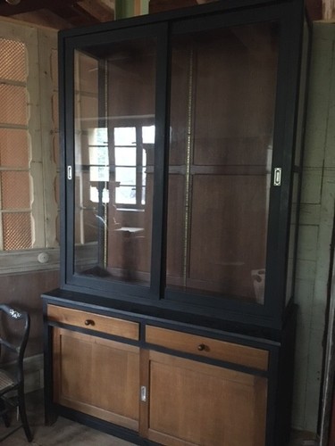 Sideboard shop furnishing - shop,