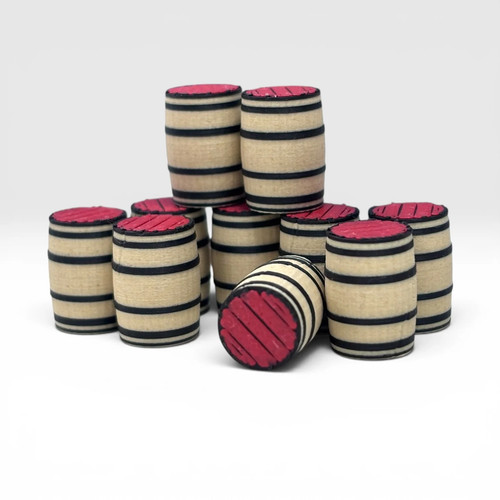 Wooden barrel with - red, lid