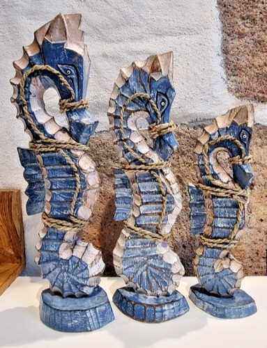 Nautical wooden seahorse hand - seahorse.,