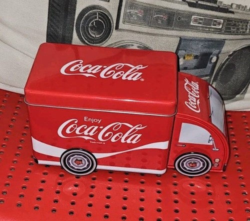 Coca cola lorry - cola,