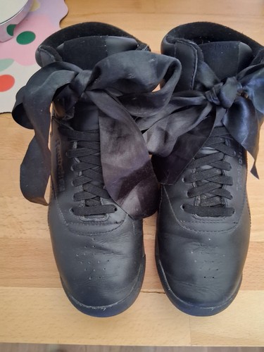 Women black leather top - hi,