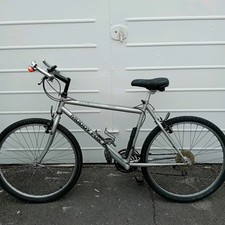 Vintage Muddy Fox Mountaineer 2000