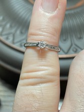 9ct White Gold Ladies.30 Solitaire Forever Diamond Ring With Certificate Size I