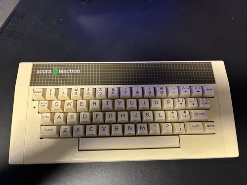 Acorn electron 32k computer - electron,