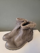 Pavers Boots Size 6.5uk