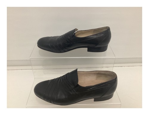 Grosvenor black leather slip - black,