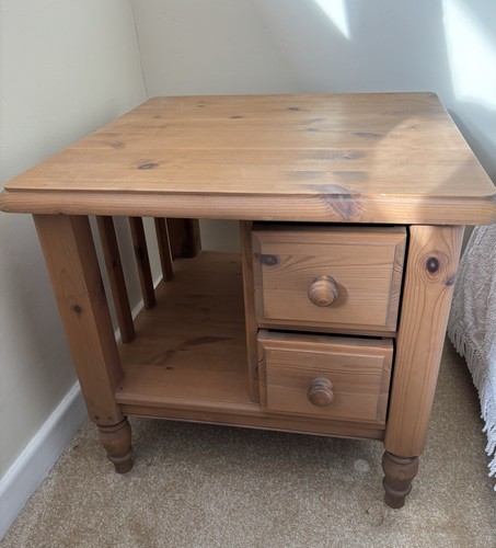 Solid pine square coffee table - square,