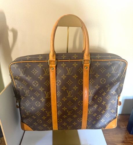 Authentic louis vuitton - authentic,