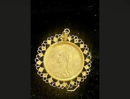 18ct solid gold handcrafted - solid,