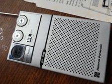 NATIONAL PANASONIC RF 015 FM/AM MINI RADIO JAPAN 1977 BOXED WORKING VGC RF015