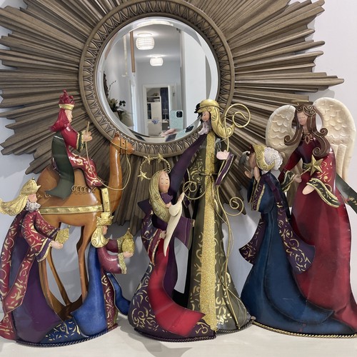 Rare nativity scene complete - rare,