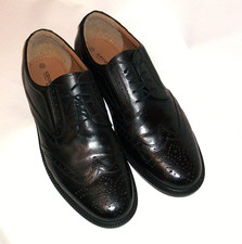 George Oliver Mens Lace Up Brogue Style Shoes in Black  Leather Size 10 UK