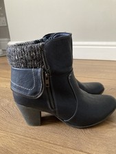 Pavers ladies navy ankle boots size 7, 41.