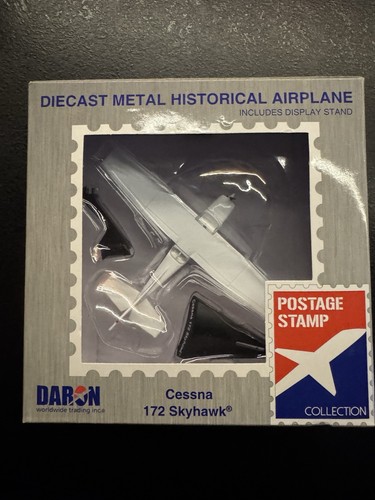 Daron diecast metal - plane,