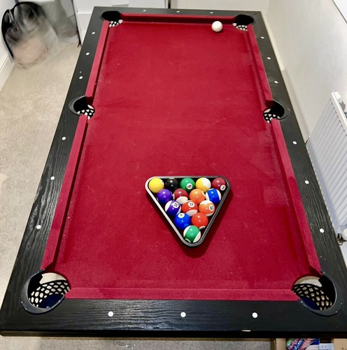 Pool dinning table - pool/dinning,