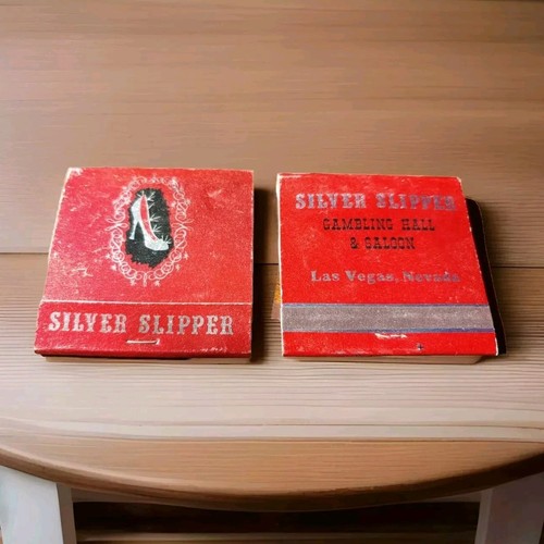 Silver slipper matchbook box - slipper",