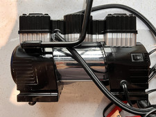 Amazon Basics - Portable Digital Air Compressor Tyre Inflator, Battery Clamps