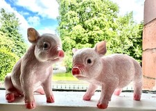 British Pink Piglets Pair Pigs