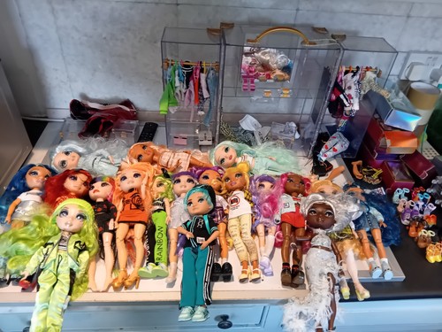 Massive rainbow high job - rainbow, lot
