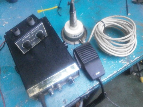 Colt radio with mag - radio, mount