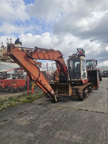 Komatsu pc13 excavator digger - komatsu,
