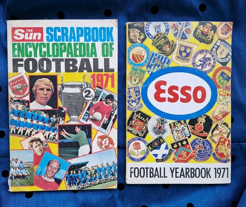 Esso football yearbook 1971 - 1971, +