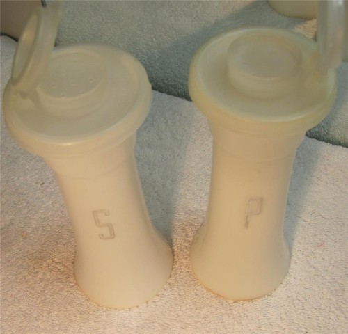 Vintage tupperware large - vintage,